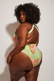 Wave One Piece II | Birds of Paradise