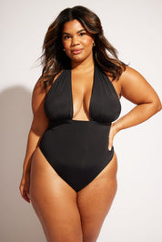 Isle One Piece | Black