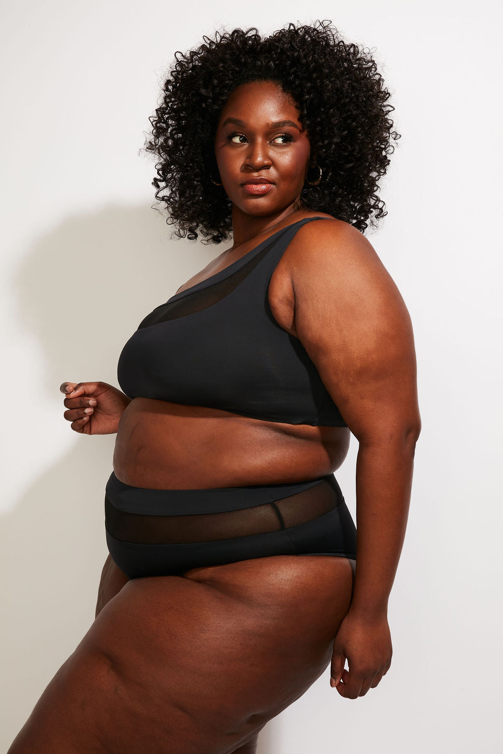 Bay Bottom II | Black