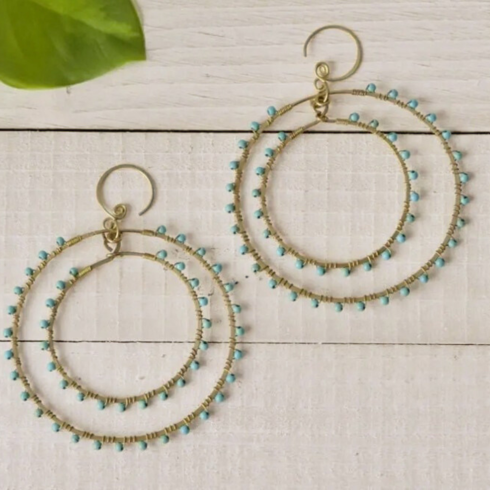 Turquoisewithdoublehoop_d438502c-14e3-48c0-81cf-6c8f2b3b41c8.png