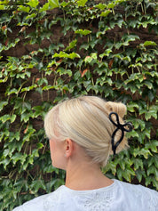 Ballet Bow Acetate Claw Clip | Black